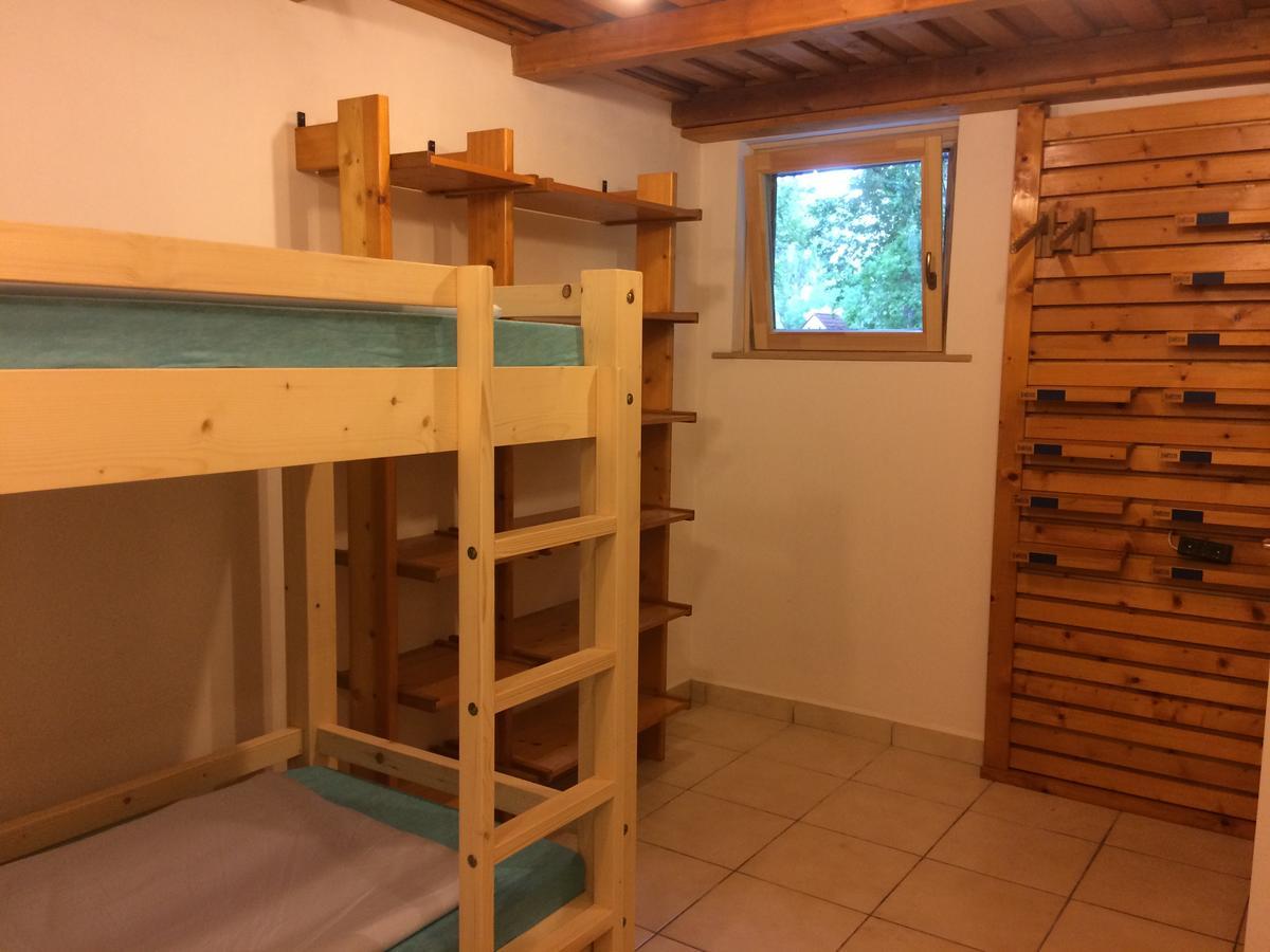 Blue Bike Hostel Balatonszemes Quarto foto